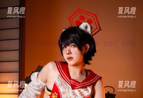 Hatori Sama 这才是Hatori Sama的自拍真相,在线写真一波操作,淡淡的尴尬感。
